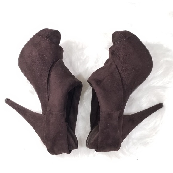 Z London suede brown peep-toe ankle booties.Siz 7 - Picture 3 of 10
